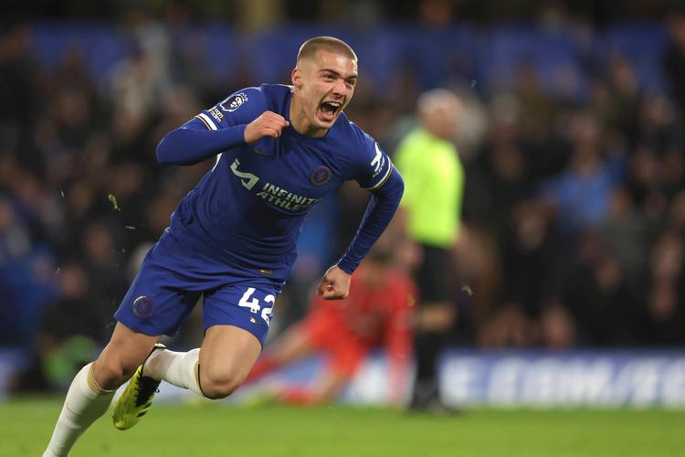 媒体人谈梅州、亚泰降级：中超拼到最后还是比烧钱和外援班底