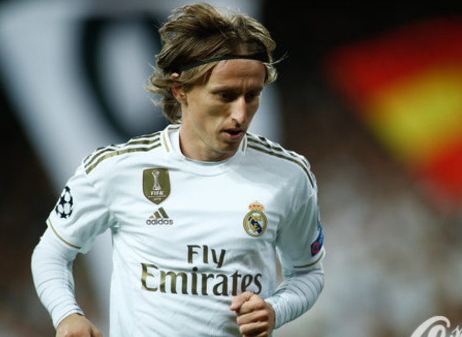 F1拉斯维加斯站：维斯塔潘夺冠！诺里斯第2，拉塞尔第3